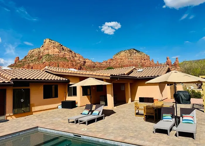 Scenery With Amazing Red Rock Views, Pool, And Game Villa