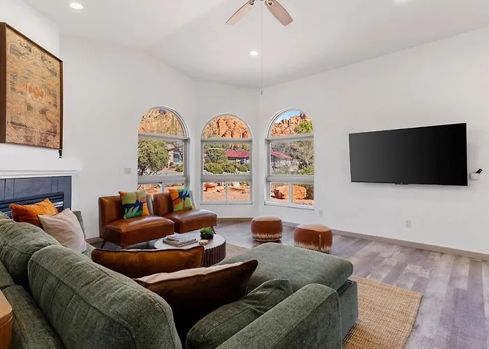 Scenery With Amazing Red Rock Views, Pool, And Game Villa Sedona