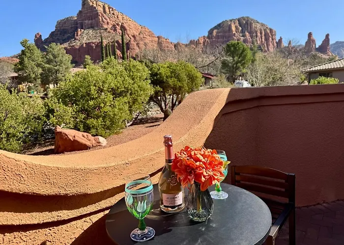 Scenery With Amazing Red Rock Views, Pool, And Game