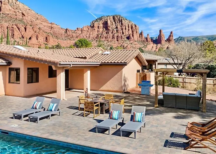 Villa Scenery With Amazing Red Rock Views, Pool, And Game *